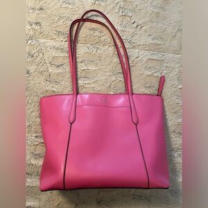 Kate Spade Pink purse - New but without tags - never used!